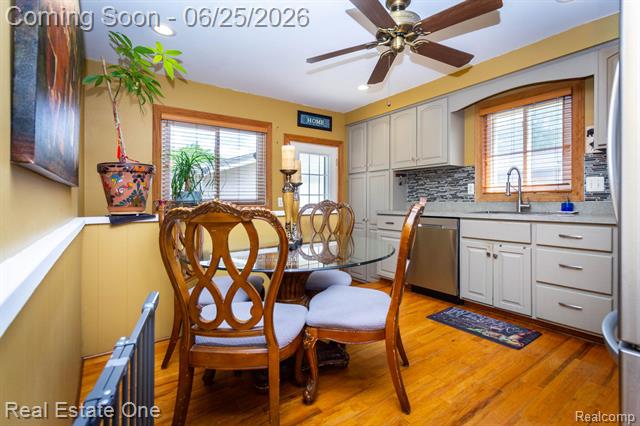 Builiding view nine for 220 Winry, Rochester, MI. 48307