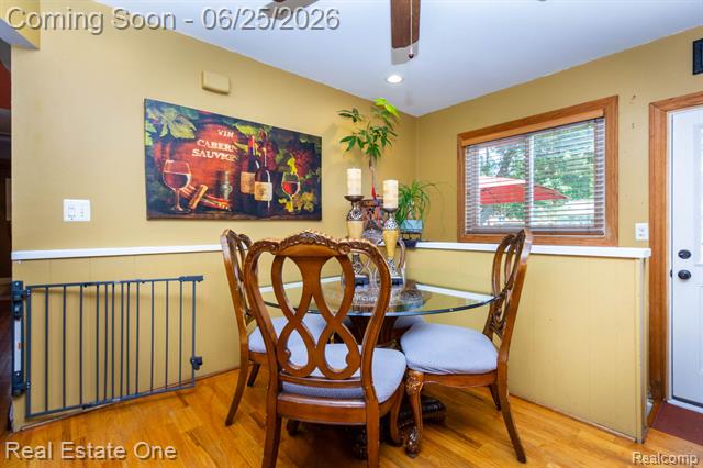 Builiding view thirteen for 220 Winry, Rochester, MI. 48307