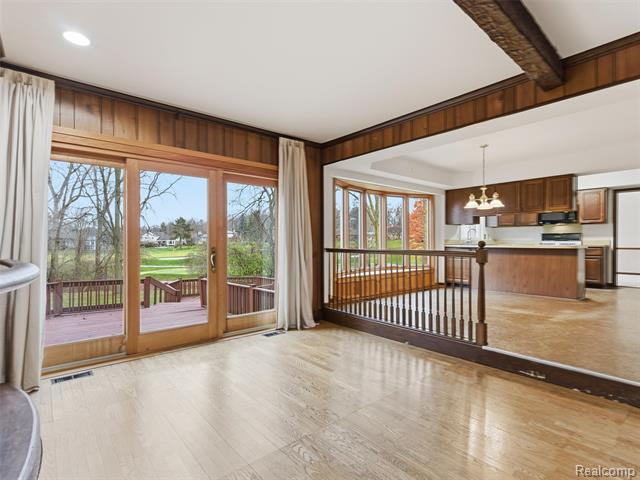 Builiding view eleven for 1135 Hickory Hill, Rochester, MI. 48309