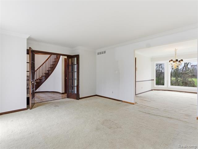 Builiding view six for 1135 Hickory Hill, Rochester, MI. 48309