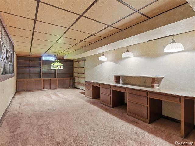 Builiding view thirty four for 1135 Hickory Hill, Rochester, MI. 48309