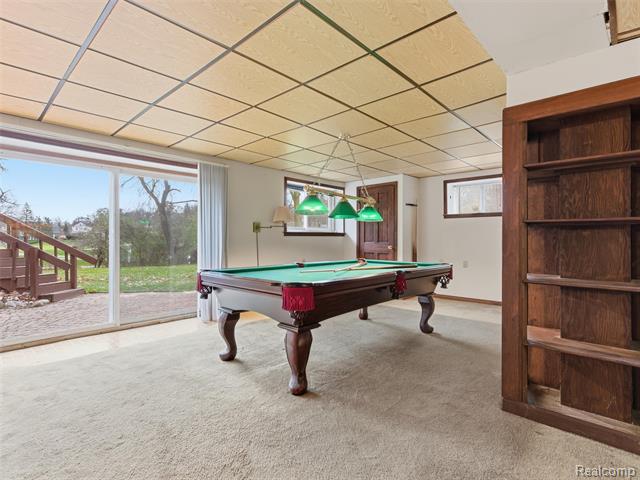 Builiding view thirty one for 1135 Hickory Hill, Rochester, MI. 48309