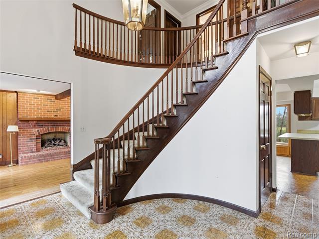 Builiding view three for 1135 Hickory Hill, Rochester, MI. 48309