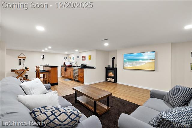 Builiding view fifty nine for 1908 Beaver Creek, Rochester, MI. 48307