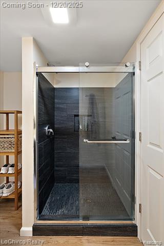 Builiding view fifty one for 1908 Beaver Creek, Rochester, MI. 48307