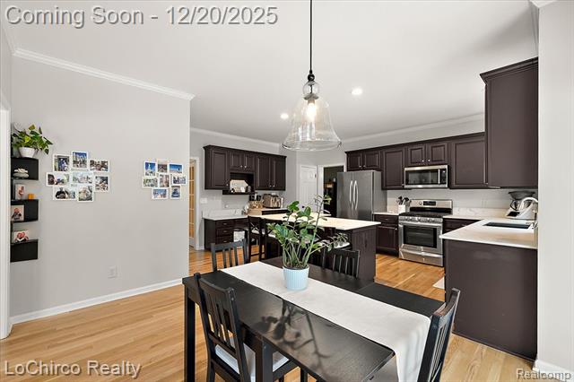 Builiding view twenty one for 1908 Beaver Creek, Rochester, MI. 48307