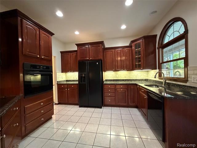 Builiding view twenty for 1143 Brewster, Rochester, MI. 48306