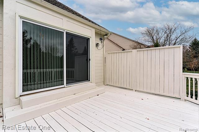 Builiding view fifty for 1859 Haverhill, Rochester, MI. 48306