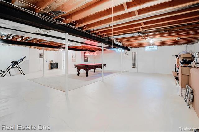 Builiding view forty two for 1859 Haverhill, Rochester, MI. 48306