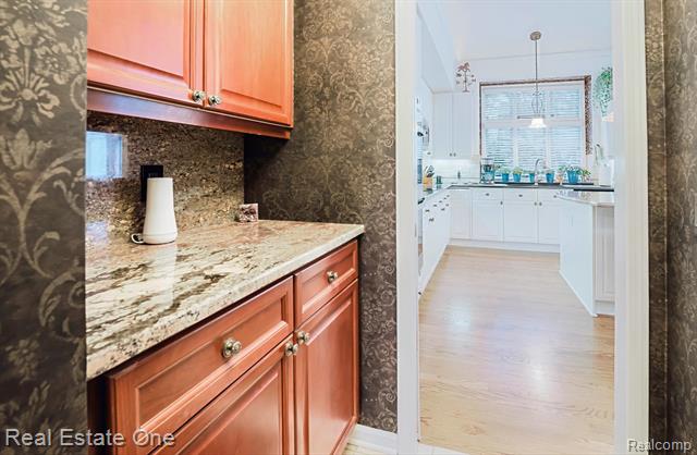 Builiding view fourteen for 1859 Haverhill, Rochester, MI. 48306