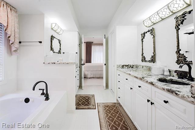 Builiding view twenty six for 1859 Haverhill, Rochester, MI. 48306