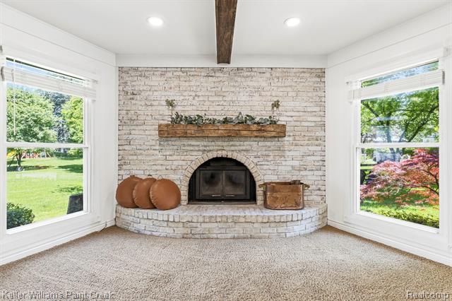 Builiding view fifteen for 1675 Kilburn N, Rochester, MI. 48306