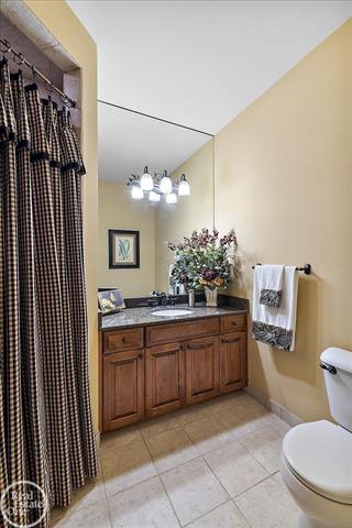 Builiding view sixty one for 877 Quarry, Rochester, MI. 48306