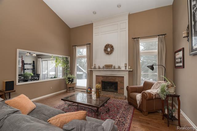 Builiding view five for 2401 Westwood, Rochester, MI. 48306