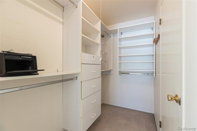 Builiding view fourteen for 20940 E Glen Haven, Northville, MI. 48167