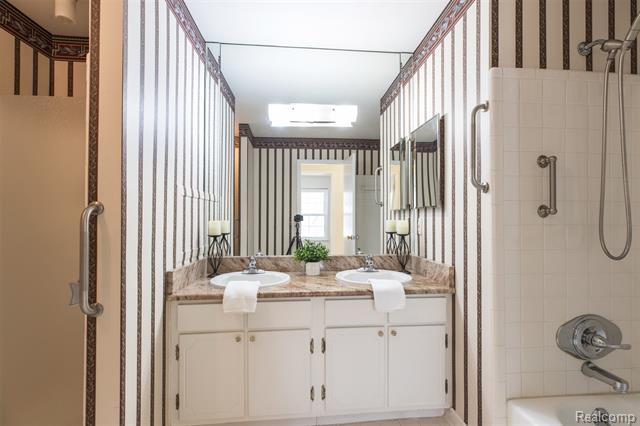 Builiding view twelve for 20940 E Glen Haven, Northville, MI. 48167