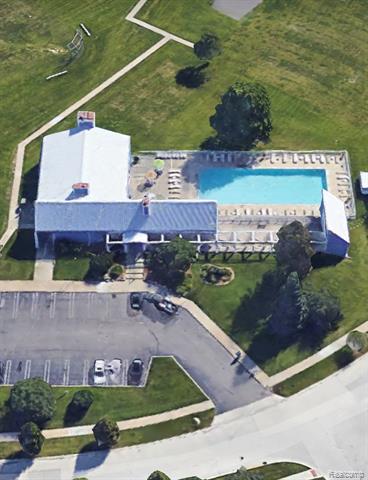 Builiding view twenty four for 20940 E Glen Haven, Northville, MI. 48167