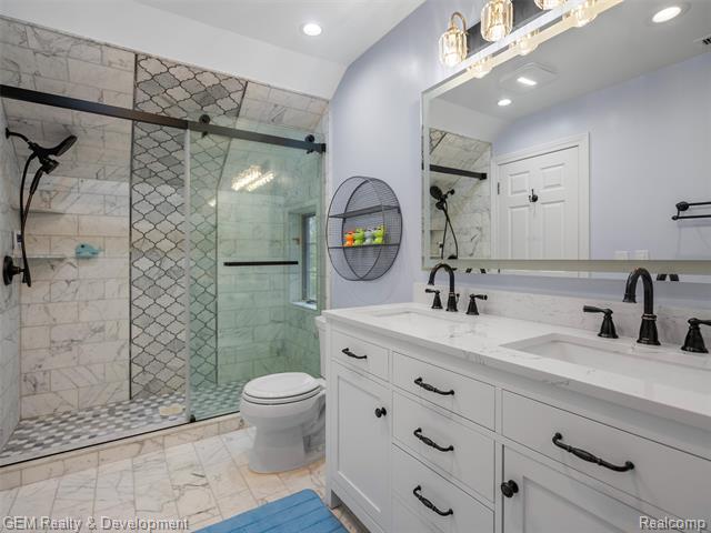 Builiding view forty three for 1900 Tiverton, Bloomfield Hills, MI. 48304