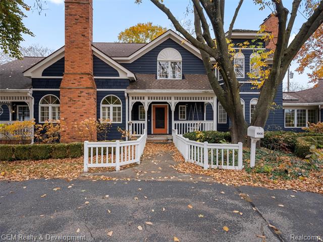 Builiding view one for 1900 Tiverton, Bloomfield Hills, MI. 48304