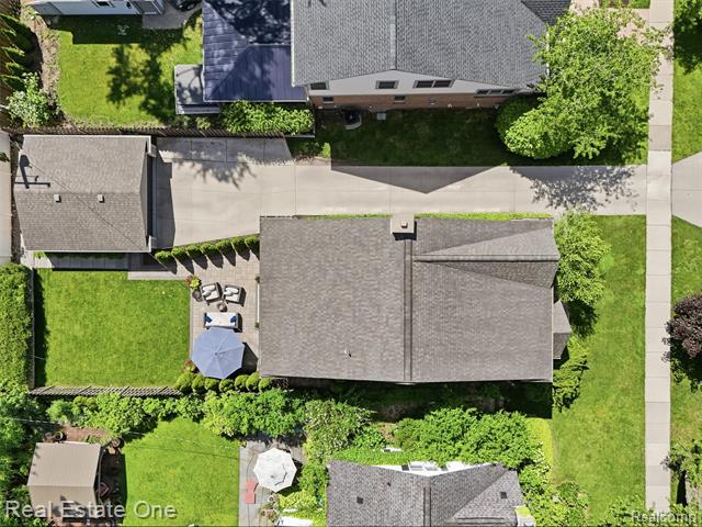Builiding view forty three for 10125 Borgman, Huntington Woods, MI. 48070