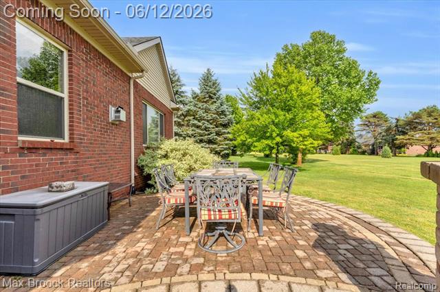 Builiding view forty two for 54265 Birchwood, South Lyon, MI. 48178