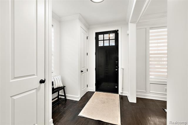 Builiding view four for 1544 Ruffner, Birmingham, MI. 48009