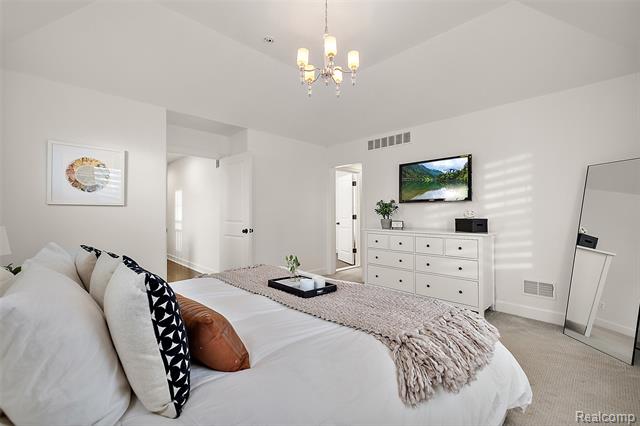 Builiding view nineteen for 1544 Ruffner, Birmingham, MI. 48009