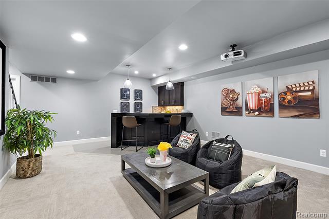 Builiding view thirty eight for 1544 Ruffner, Birmingham, MI. 48009