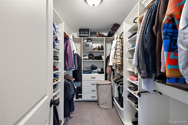 Builiding view twenty two for 1544 Ruffner, Birmingham, MI. 48009