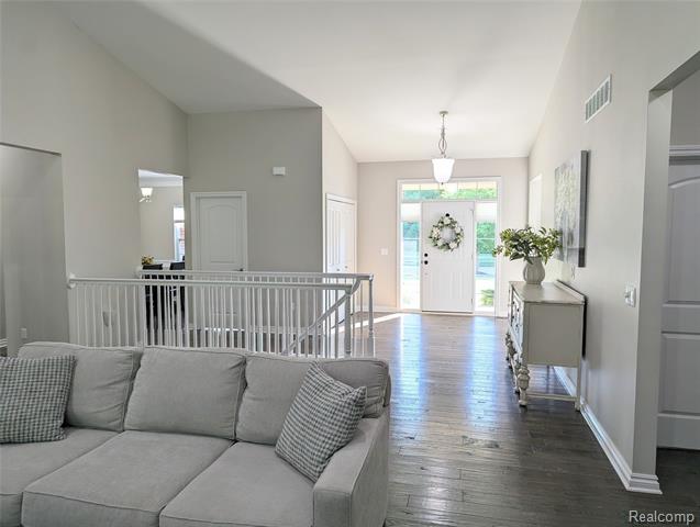 Builiding view seven for 23790 Millwood, South Lyon, MI. 48178