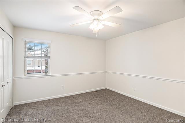 Builiding view sixteen for 59696 Twin Pines, New Hudson, MI. 48165