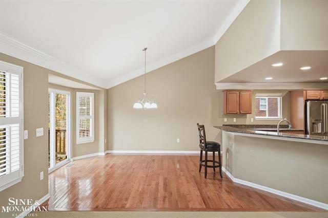 Builiding view six for 40618 Lenox Park, Novi, MI. 48377