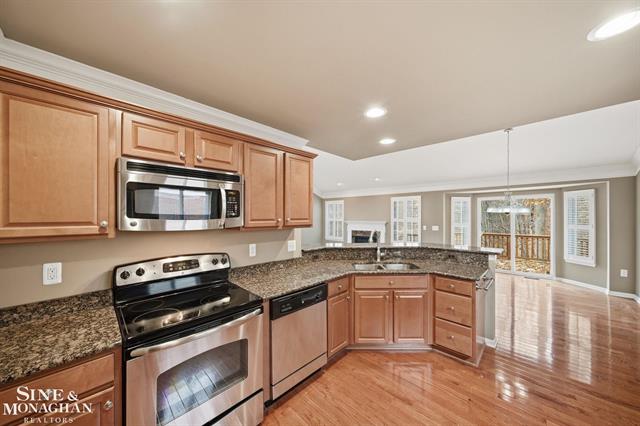 Builiding view thirteen for 40618 Lenox Park, Novi, MI. 48377