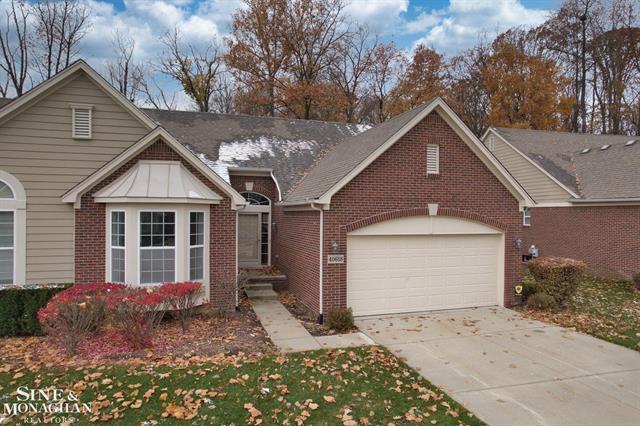 Builiding view thirty five for 40618 Lenox Park, Novi, MI. 48377