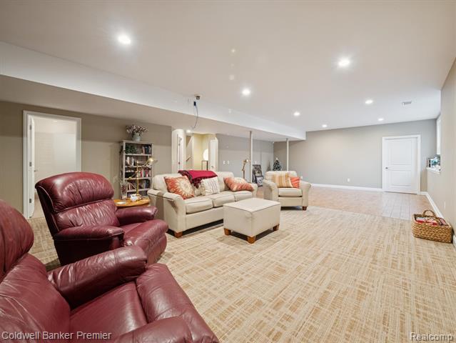 Builiding view forty five for 214 Presidio, Ortonville, MI. 48462