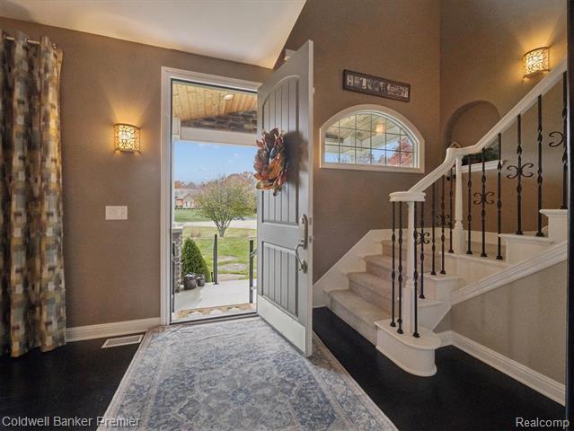 Builiding view four for 214 Presidio, Ortonville, MI. 48462