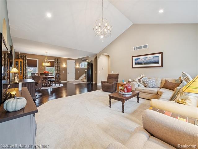 Builiding view nine for 214 Presidio, Ortonville, MI. 48462