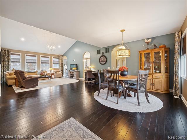 Builiding view sixteen for 214 Presidio, Ortonville, MI. 48462