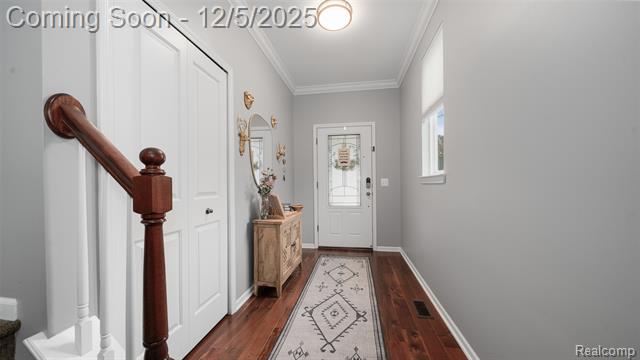 Builiding view five for 838 Coolidge, Clawson, MI. 48017