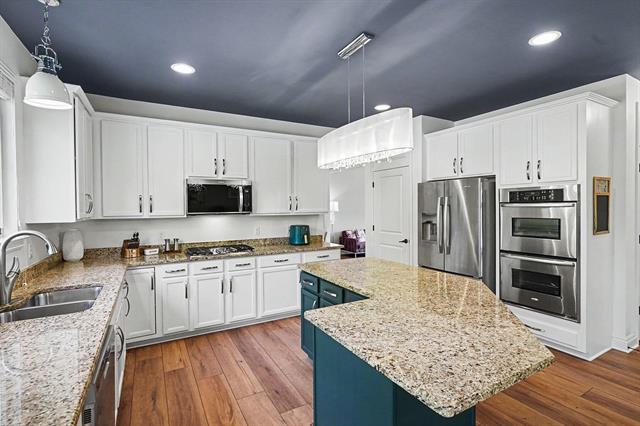 Builiding view eight for 6147 Birchcrest, Commerce Township, MI. 48382