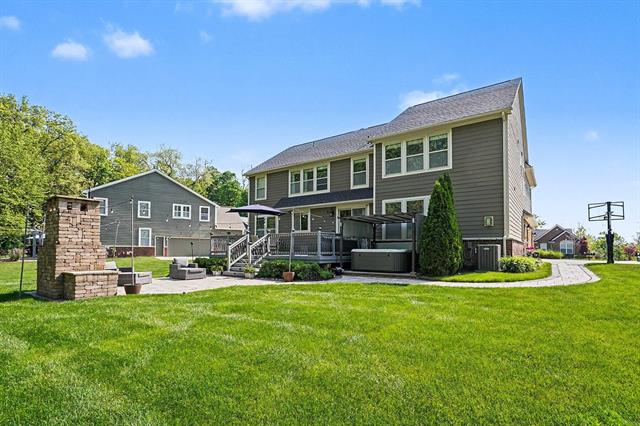 Builiding view forty for 6147 Birchcrest, Commerce Township, MI. 48382
