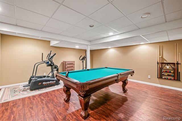 Builiding view fifty one for 146 Crosbie, Lake Orion, MI. 48362