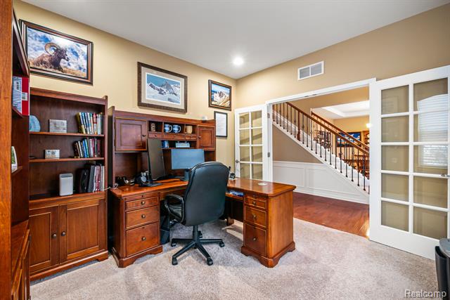 Builiding view nine for 146 Crosbie, Lake Orion, MI. 48362