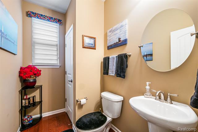 Builiding view thirteen for 146 Crosbie, Lake Orion, MI. 48362