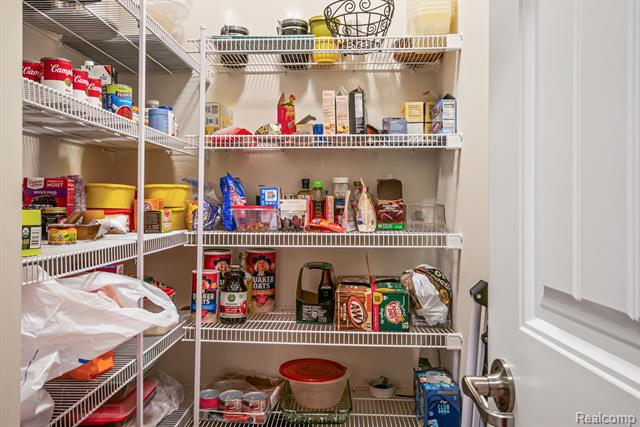 Builiding view twenty three for 146 Crosbie, Lake Orion, MI. 48362