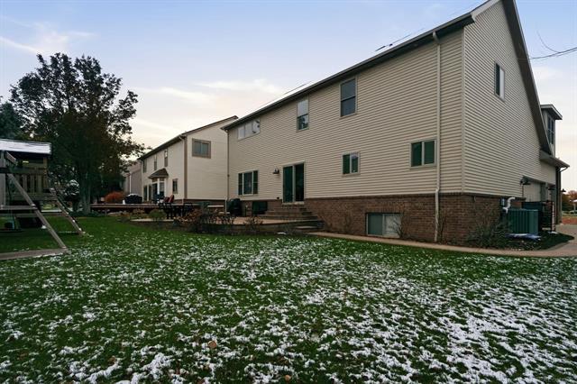 Builiding view twenty one for 922 Chelsea, Oxford, MI. 48371