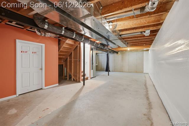 Builiding view twenty three for 311 Ferry, Pontiac, MI. 48341
