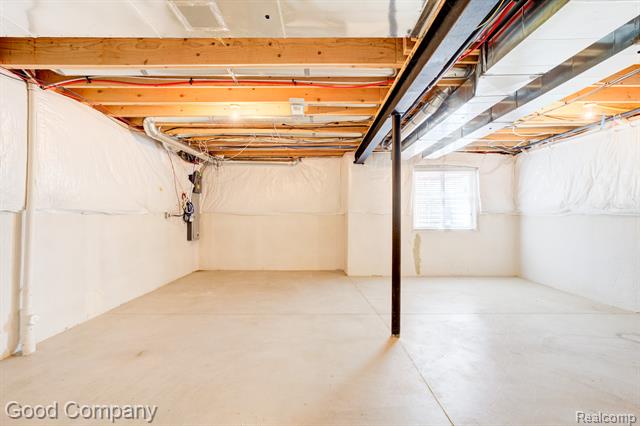 Builiding view seventy for 820 Baldwin, Royal Oak, MI. 48067