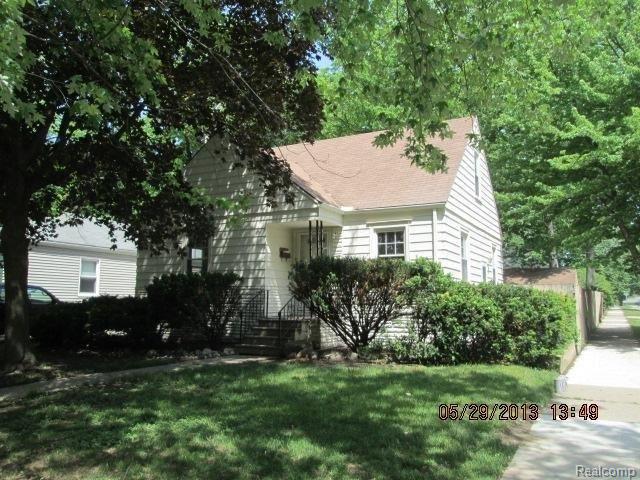 front view for 302 N Vermont, Royal Oak, Mi. 48067