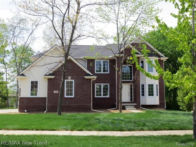 front view for 799 Glen Meadows, South Lyon, Mi. 48178